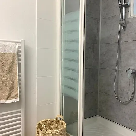 Scandichic Equipe Centre-gare-rives-clinique A Pied Apartment *