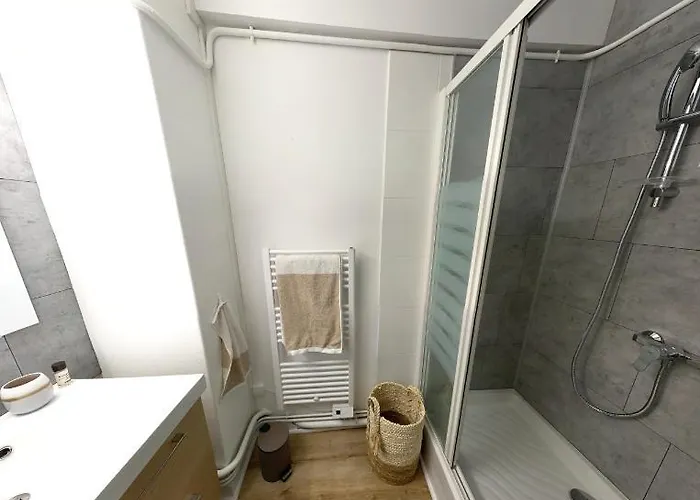 Scandichic Equipe Centre-gare-rives-clinique A Pied * Кан